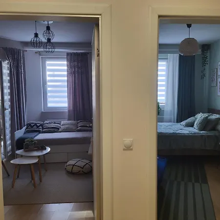 Regina S Apartment *